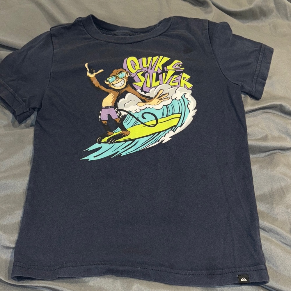 Quiksilver Kids Navy Surfing Monkey T-Shirt. Size 6.